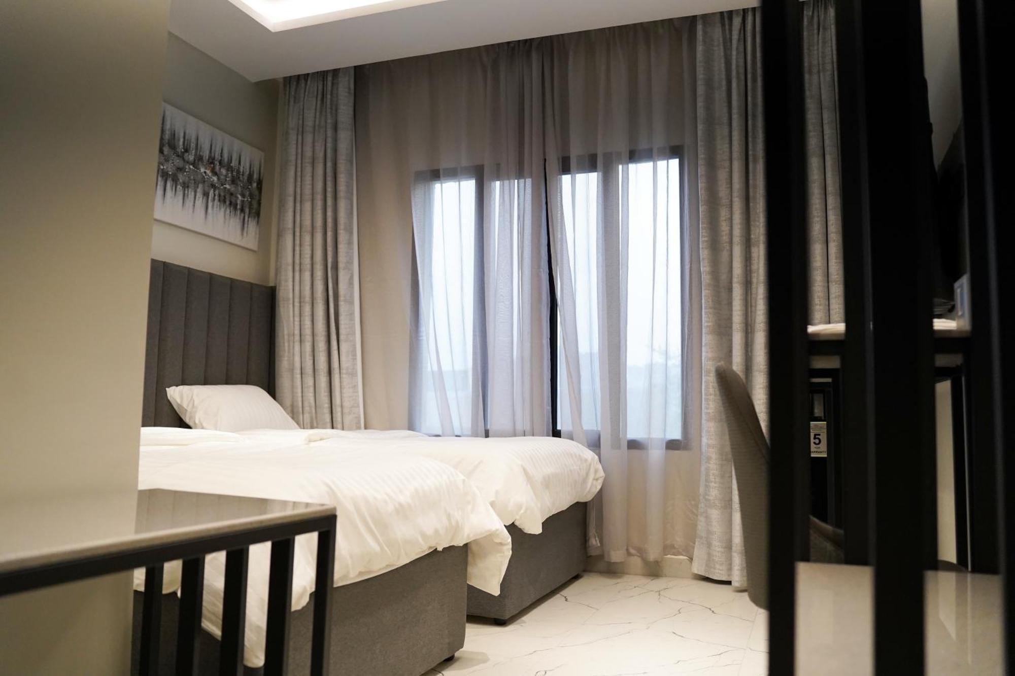 Апартаменты Lavenue Resthouse Назва Экстерьер фото